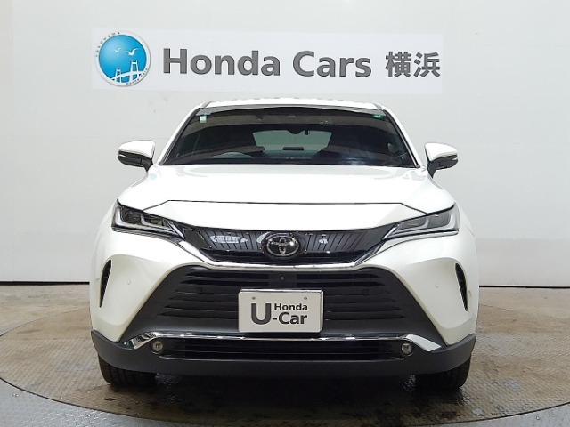 Honda認定中古車はU-Select保証1年付きで、有料で最長5年まで延長可能です。またU-Select　Premium保証の中古車は無料保証2年付きで、有料で最長5年まで延長可能です。