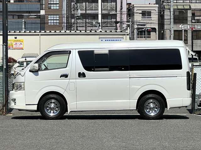 ロング！ワイドボディ！ミドルルーフ！全長484cm！全幅188cm！全高210cm！
