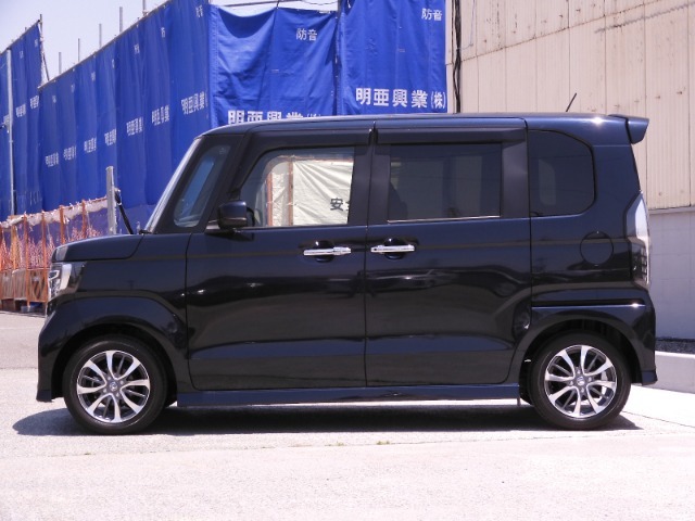 ◆法定整備実施◆Honda認定中古車の整備基準にもとづく整備を実施いたします。法定点検の整備に加え、Honda独自のプラスアルファー点検整備を実施。基準を満たしていない消耗部品を交換いたします。