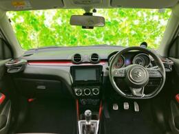 「この車の写真をもっと見たい」「状態が気になる」「この装備はついている？」どんな小さな疑問でもお気軽にお問い合わせください！