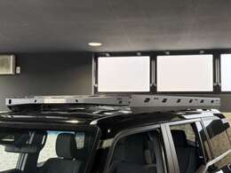 CROSSROAD製ルーフラックついております☆