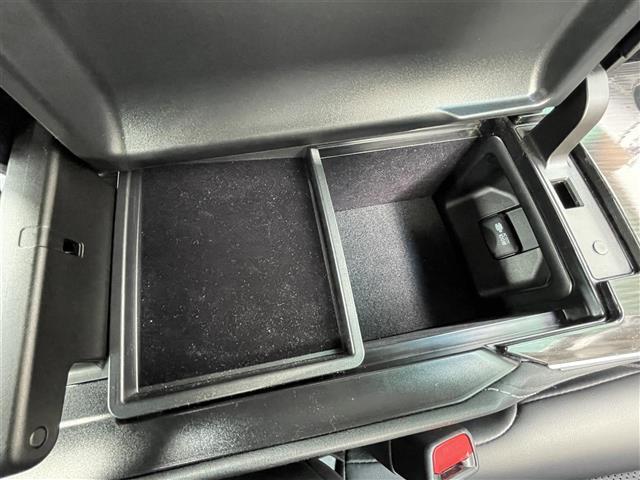 店舗にて現車の確認もいただけますので、お電話で在庫のご確認の上是非ご来店くださいませ！！！