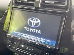 【純正ナビ】人気の純正ナビを装備。オーディオ機能も充実しており、Bluetooth接続すればお持ちのスマホやMP3プレイヤーの音楽を再生可能！毎日の運転がさらに楽しくなります！！