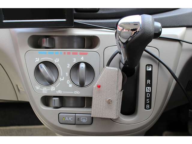 トヨタ ピクシスエポック 660 Xf 4WD 2013年 2.8万キロ (北海道) （株