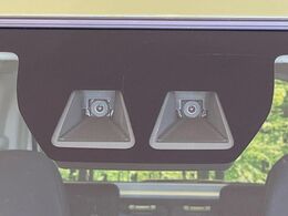 【スマートアシスト】走行中に前方の車両等を認識し、衝突しそうな時は警報とブレーキで衝突回避と被害軽減をアシスト。より安全にドライブをお楽しみいただけます。