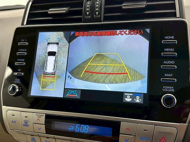 メーカーオプションの【全周囲カメラ】を装備！！