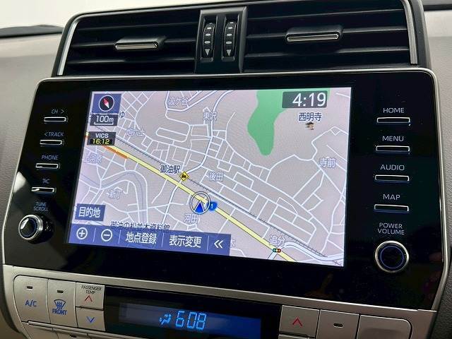 メーカーナビ装備！！フルセグTV　Bluetooth搭載！！