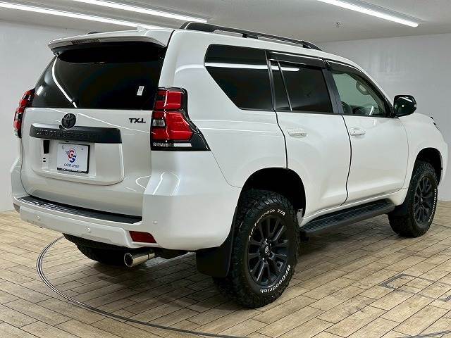 中部地区最大級のSUV・ミニバン専門店。中古車から新車・登録済未使用車まで幅広く取り扱いしております。グッドスピードでは総在庫3000台以上を常時展示しており、品質に拘った車両を展示しております。