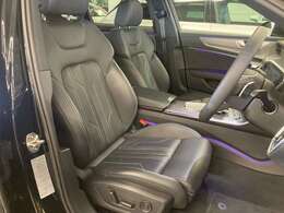 エンジンやトランスミッション等の主要部品を含むほぼ全ての部品を、走行距離に関係なく保証します。万一、修理が必要な場合でも工賃や部品代等は無償です。保証期間はスタッフまでお尋ねください