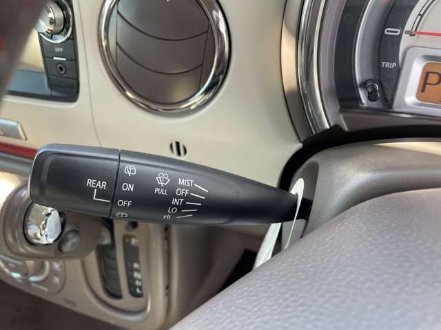 走行距離控えめのお買い得車取り揃えております！