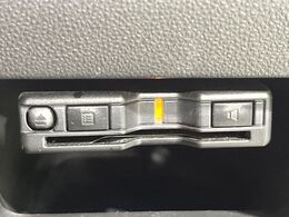 【ETC】高速道路の料金所をストレスなく通過！話題のスポットやサービスエリアに多い「スマートIC」利用時は必須のアイテムです。当店でセットアップを実施、ご納車当日からすぐにご利用いただけます！