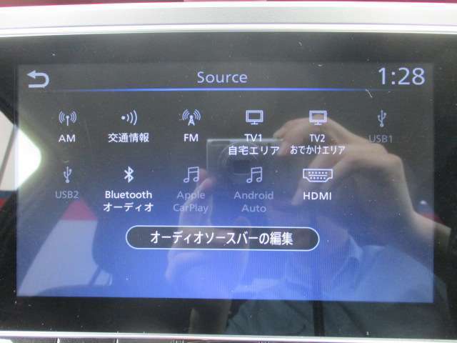 地デジTV、FM＆AM視聴、Bluetooth、ApleCarPlay,andoroidAuto対応になっており、多機能ですよ♪素敵な音楽で楽しいドライブを★