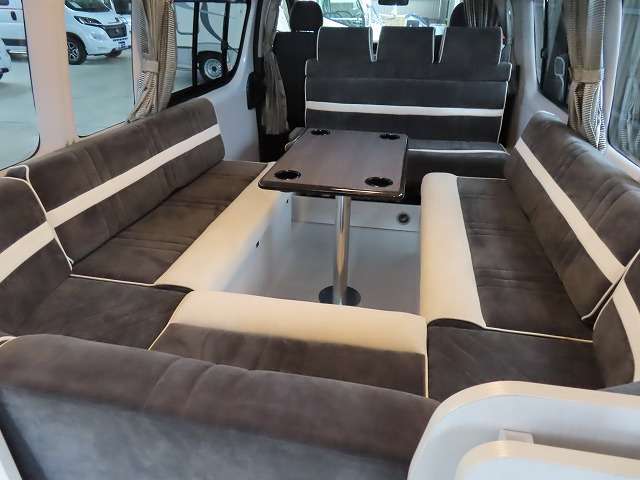 当社新車キャンピングカー　FOCSシリーズ、新車トレーラーの最新情報、軽キャンパー・バンコン・キャブコン等のキャンピングカー専用当社ホームページ　キャンピングカーのフジも是非、ご覧ください！！
