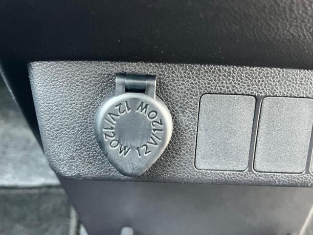 お車に合わせて無料保証以外にも、保証範囲、期間、距離を拡充させた有料保証もご用意しております！中古車の購入が初めてで不安・・・というお客様もご安心ください！
