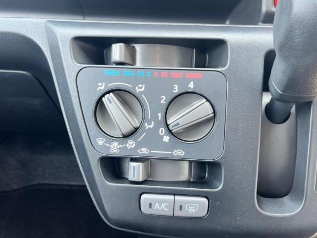 今の愛車いくらで売れるの？他社で査定して思ったより安くてショック・・・そんなお客様！是非一度WECARSの下取価格をご覧ください！お客様ができるだけお得にお乗り換えできるよう精一杯頑張ります！