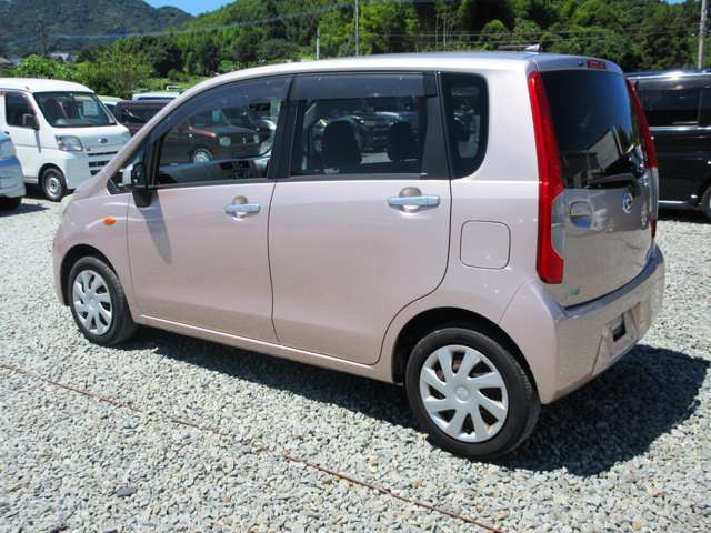 【長持ち安心パック】　新品の国産バッテリー・外ベルト・ワイパーゴム、エンジンオイルを交換して納車致します。安心して長く乗っていただくために、お勧めいたします。
