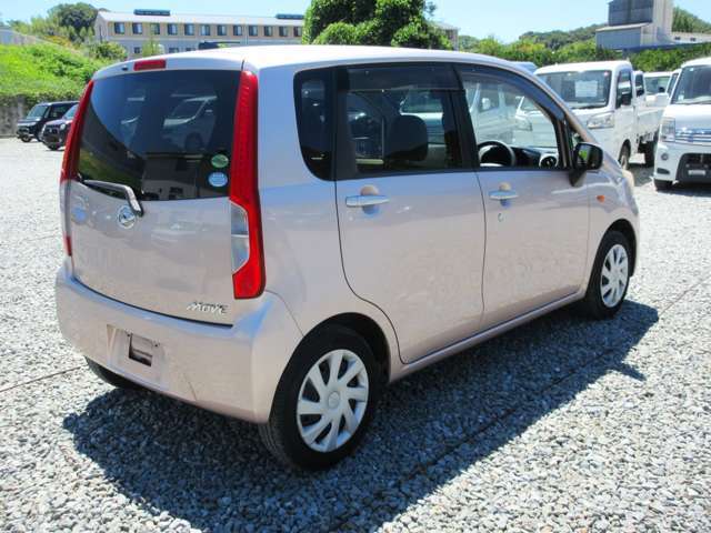 ボディーコーティングパック・通常（軽自動車）57,750～のところを購入時にコーティングパックに同時お申し込みのお客様に限り20,000円にて施工を承ります。スタッフが心を込めて施工いたします。