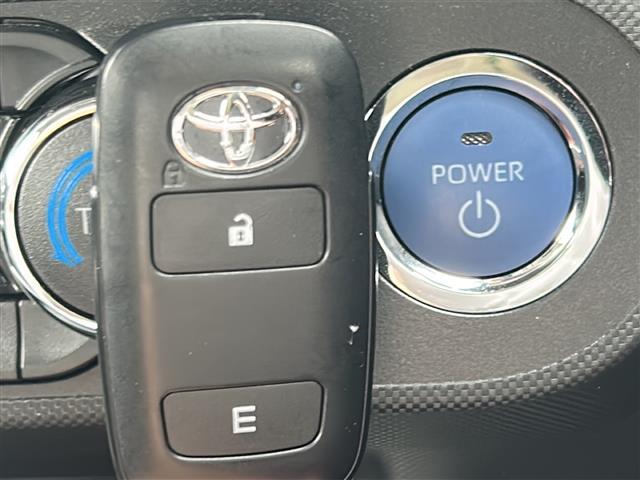 【スマートキー（エンジンスタートストップスイッチ）】スマートキー（電子キー）を持っていれば、スイッチを押すだけでエンジンをかけることができます！