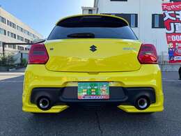 純正オプションリヤアンダースポイラー付き