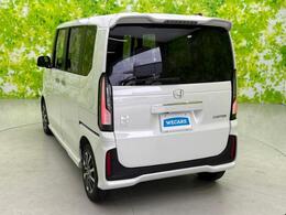 全国に店舗を展開しているのでどこでもお取り寄せが可能です！この車が気になるけど遠方だから・・・と諦める必要はありません！※別途陸送費が必要です。