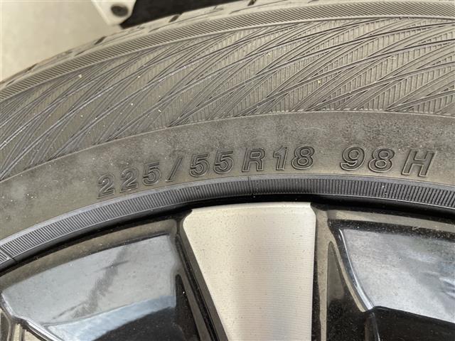 【その他】このクルマ限定で使える装備品が付いています！使い方などはぜひ実際に店舗にお越しいただき、専門スタッフにお尋ねください！