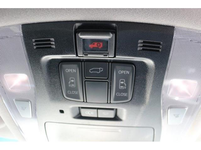 大好評のボディコーティング「ハイモースコート」もご納車までに施工可能。雨染みや線傷など中古車だからと諦めていませんか？ピカピカの状態でお乗り出しいただけます。
