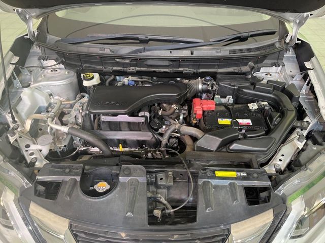 親切・丁寧な専門メカニックスタッフが応対！・車検・点検整備・事故等の修理などアフターサービスも安心。お車のカスタマイズもネクステージのサービススタッフまでご相談ください！