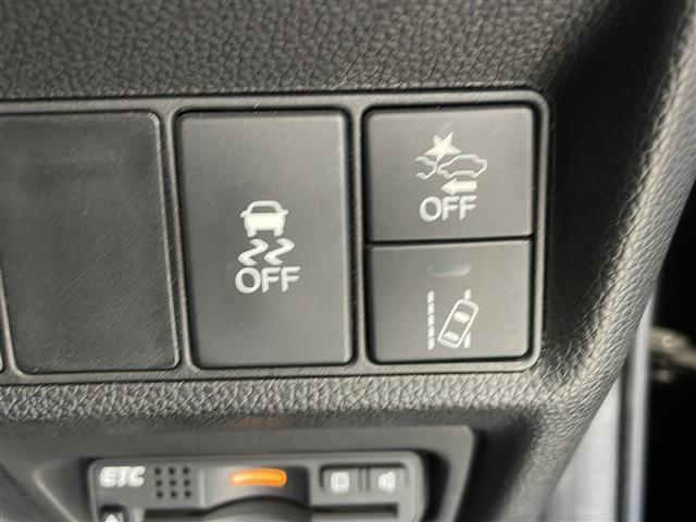 【運転席操作部】快適なドライブを楽しむための機能が装備されています！運転席から触れるので、使いやすいです！除菌プランいれていただくと、さらに清潔で安心していただけます！
