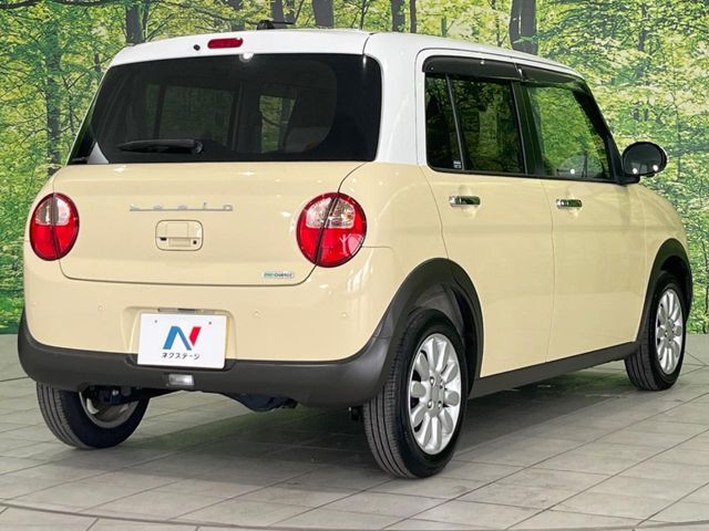 大好評のボディコーティング「弾スプラッシュコート」もご納車までに施工可能。通常のガラスコートと異なる、耐久年数6年の無機質ガラスコーティングが、ボディをキレイな状態に保ってくれます。