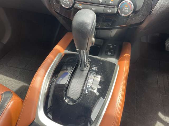 オートマで運転しやすいです♪