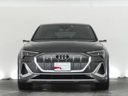 京葉道路と環状七号の交差点一之江1（京葉陸橋）信号から、京葉道路上り線を約300m進み左手に御座います。