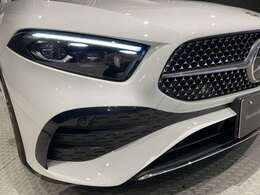 LEDインテリジェントライチシステム搭載！複数の照射モードおよび機能を備え、走行状況に適した照射を行います。