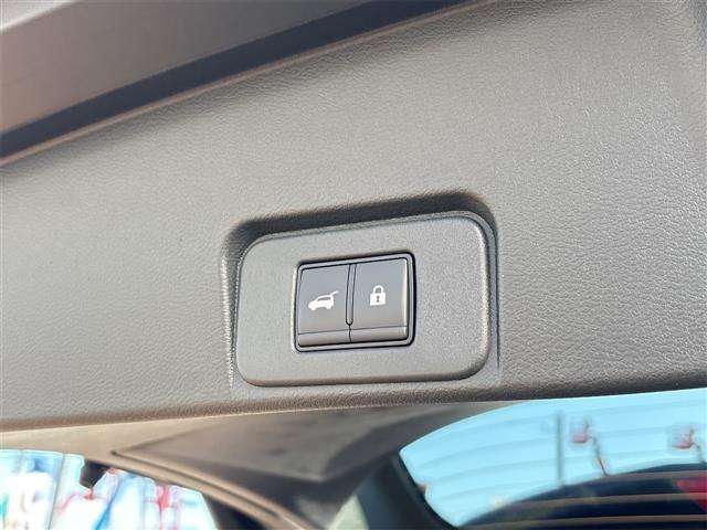 ■□■□■ アフターサービスもお任せ下さい！！ 自社整備工場を完備しております！！ 国土交通省指定整備工場なので車検も最短45分で終わります♪■□■□■