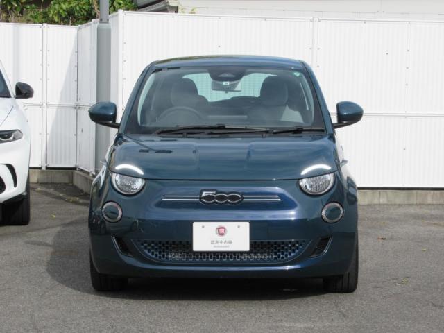 この度は数ある車両の中、当店の中古車をご覧頂きありがとうございます。気になる点がございましたらお気軽にお問合せください。