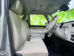 「この車の写真をもっと見たい」「状態が気になる」「この装備はついている？」どんな小さな疑問でもお気軽にお問い合わせください！