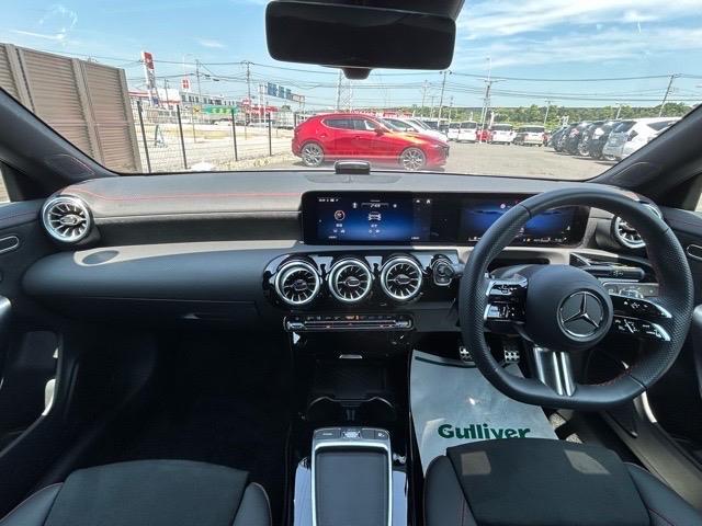 【インパネ全体】令和6年式5月登録 シューティングブレーク【CLA200d シューティングブレーク 】が入荷致しました！！気になる車は専用ダイヤルからお問い合わせください！試乗可能です！