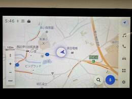 【メーカーオプションナビ】フルセグテレビやブルートゥース接続、など多彩な機能を併せ持っており、インパネ周りがすっきりしてますね！