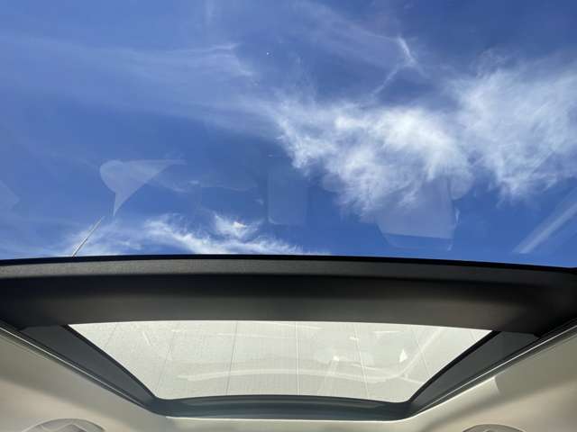 【天井】『天井』の画像になります。写真の内容に関してご不明点、ご質問等がございましたらお気軽にガリバー店舗までお問い合わせください。