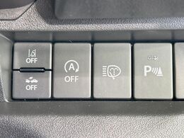 【スズキ　セーフティサポート】走行中に前方の車両等を認識し、衝突しそうな時は警報とブレーキで衝突回避と被害軽減をアシスト。より安全にドライブをお楽しみいただけます。