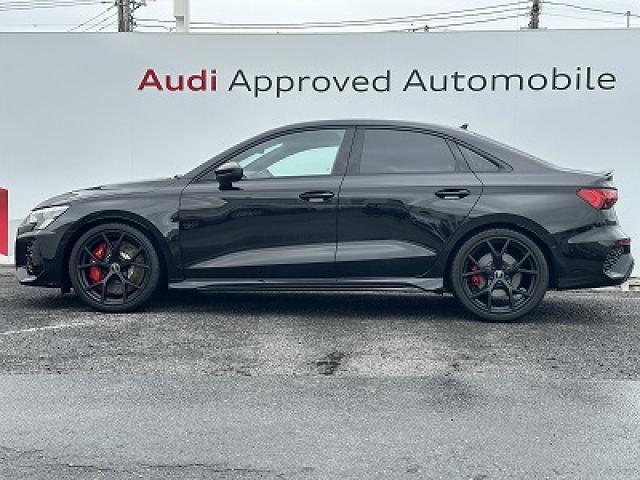 ●ご納車後のアフターサポートもご安心ください。全国のAudi正規ディーラーにて点検・整備・保証のご利用が可能です！
