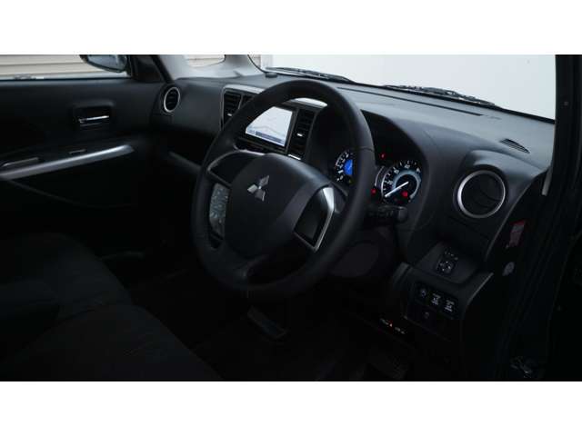 有名カフェ店にプロデュースしていただいた自慢のコーヒーを是非ご賞味ください！季節限定のメニューも受付スタッフが考案しています☆待ち時間も楽しい！