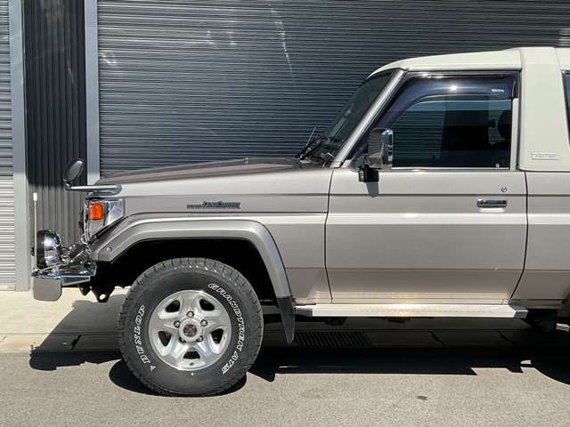 MY様 トヨタ ランドクルーザー70 4.2 ZX FRPトップ ディーゼル 4WD
