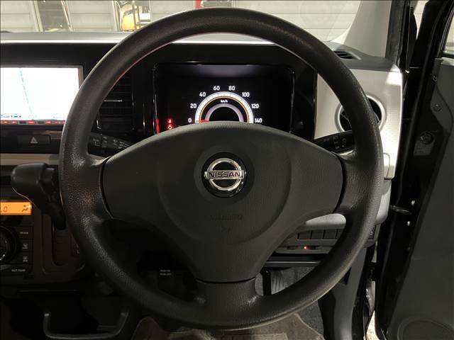 ☆内外装クリーニング☆車の隅々まで徹底的にクリーニングを行っておりますので内外装ともに綺麗な状態でご納車いたします！
