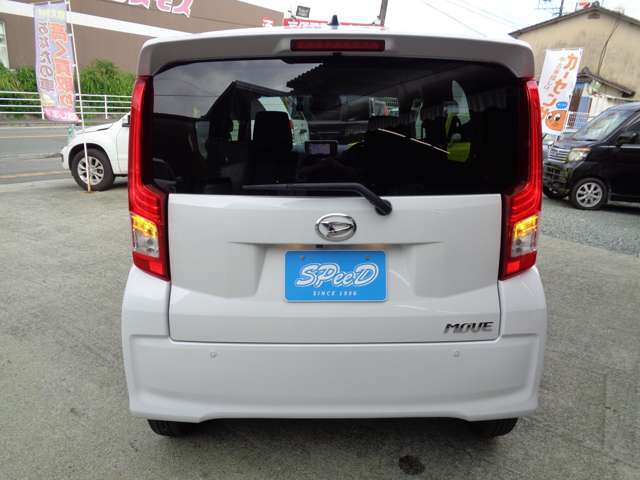 リアハッチも広くお買い物でも役立ちそうです。