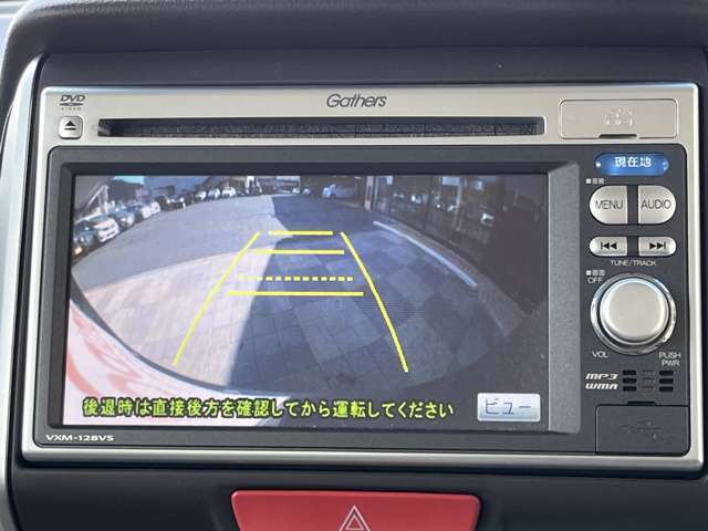 納車前には併設しております整備工場にて法定点検整備を行なってお渡ししております。