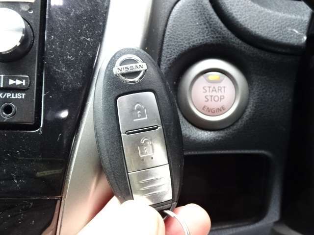 日産純正スマートキー＆プッシュスタート付き！！