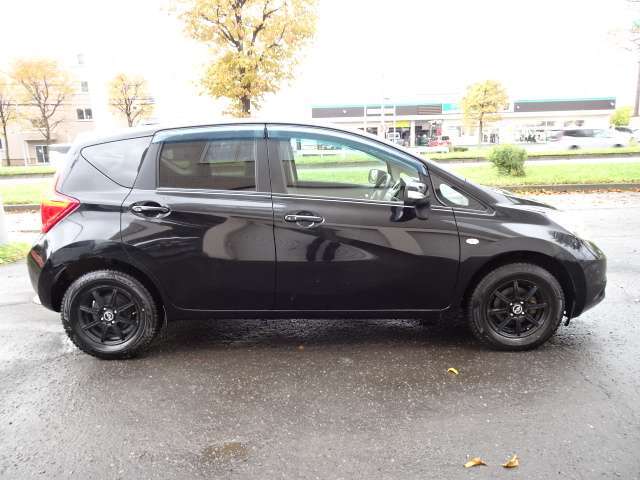 総額表示・低価格車輌そろえました。お支払いは頭金無し・ボーナス無し各種ローン最大120回払い。クレジット決済、ペイペイ、現金、ご相談ください。TEL011-776-7668