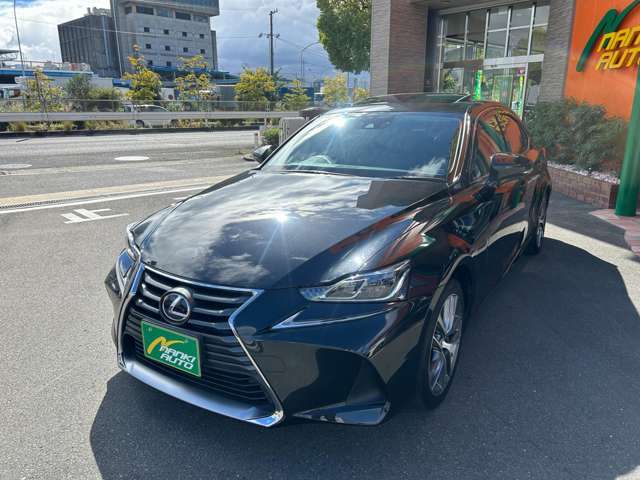 ご購入後も安心してお乗りいただけるよう、徹底的に整備しております。