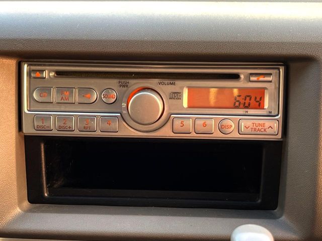 お好きな音楽を車内でお楽しみいただけます♪スピーカー交換・ウーハー追加などの音質向上や、最新ナビ・後席モニター等の取り付けも是非ご相談ください！