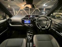 アイポイントが高く見晴らしの良い運転席です！